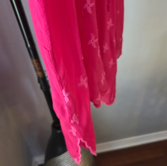 Johnny Was Fuchsia Embroidered Tunic.  32" Lenght, 24 Inches Chest. - Picture 9 of 10